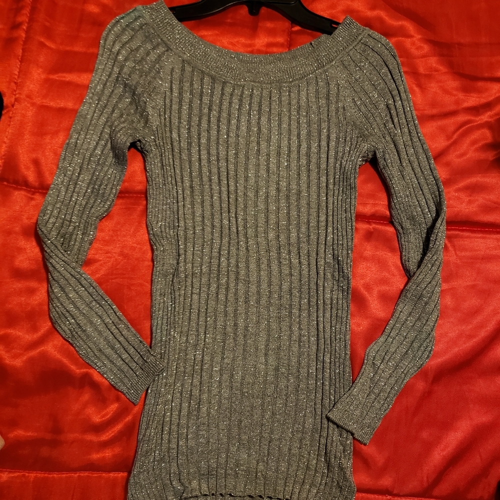 Sweter - Picture 2 of 4